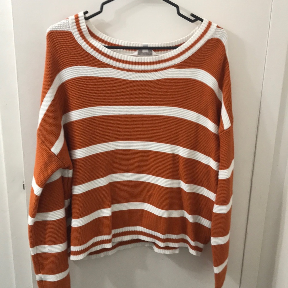 Tennessee orange and white sweater